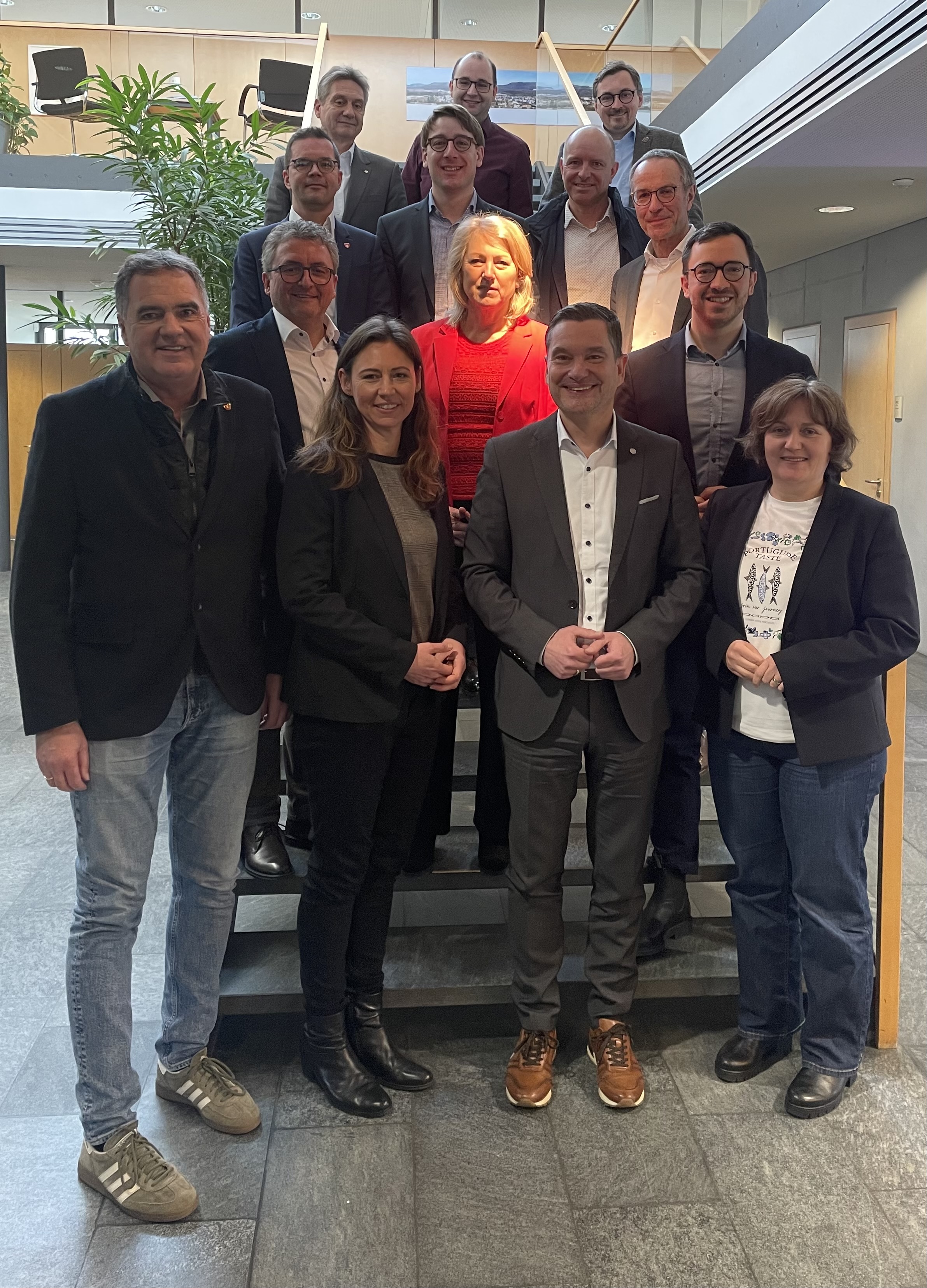 Auf dem Bild zu sehen jeweils von unten nach oben und von links nach rechts: Bgm. Thomas H�lsch, stv. CDU-Kreisvorsitzende Diana Arnold, Klaus Mack MdB, CDU-Gemeindeverbandsvorsitzende Martina Seif; OB Michael Bulander, Bgmin. Christel Halm, CDU-Kreisvors